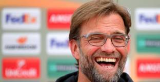   Линекер: Не знам какво Ливърпул откри в Клоп