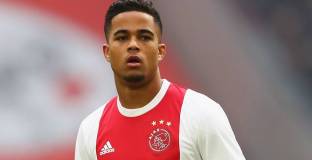 Официално: Клуиверт премина в Рома