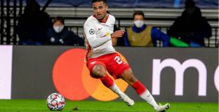  Клуйверт е пред трансфер във Фулъм