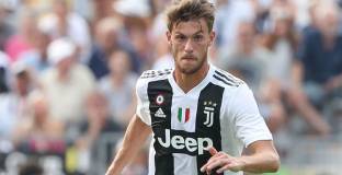 Арсенал се договори с Ругани