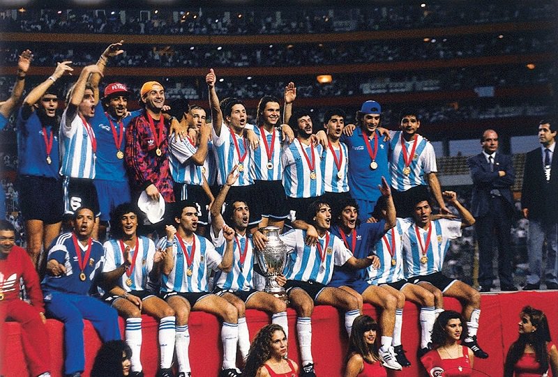 През 1993 година Аржентина за последно печели Копа Америка. А след това се появява Лионел Меси. 