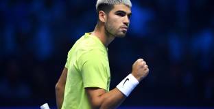 Алкарас се класира за финала на Заключителния турнир на АТР
