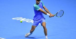 Алакарас ще играе в Барселона 