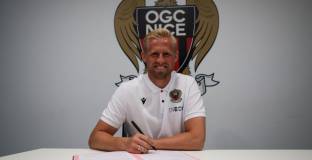  Шмайхел стана играч на Ница 