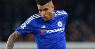Челси се раздели с Кенеди
