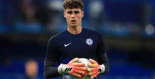 Фърдинанд одобрява отношението на Лампард към Кепа