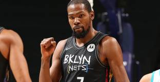 Отстраниха Дюрант заради протоколите за карантина 