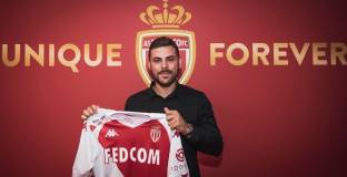 Монако подписа с нападател