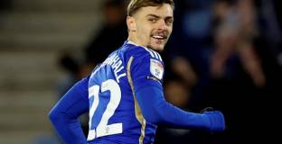 Дюсбъри-Хол се събра с Мареска в Челси