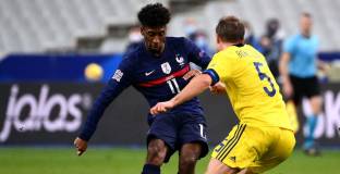 Франция се справи с Швеция в голово шоу