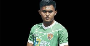 20-годишен вратар почина след сблъсък със съперник 