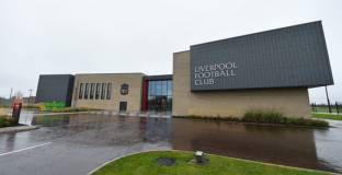 Ливърпул остави послание за бъдещето