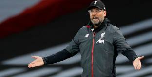 Ван Дайк и Алисон подариха победа на Арсенал