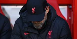 Клоп освобождава дома си в Ливърпул 