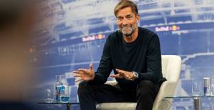 Клоп разсея слуховете за Реал: Никой не ми е звънял