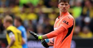 Кобел остава в Дортмунд, въпреки интереса на Челси