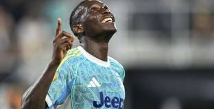 Коло Муани намалил изискванията си заради Юве