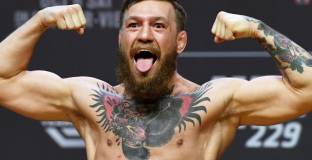 Макгрегър излезе с пост преди мача между Усик и Фюри