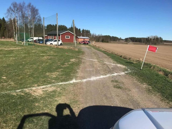 Внимание, опасност от ПТП при изпълнение на корнер!