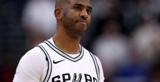 Крис Пол е втори в историята на НБА по асистенции