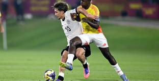 Ман Юнайтед завършва трансфера на 17-годишен талант 