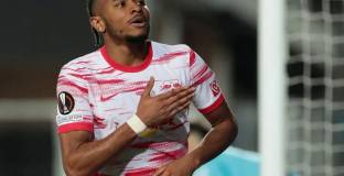 Нкунку преминава в Челси?