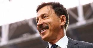 Крьонке отправи оферта към Усманов 