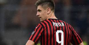 Пьонтек отказа предложенията на Палас и Дженоа