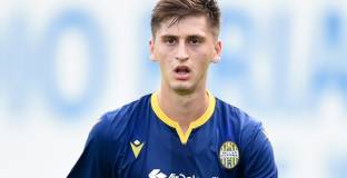 Рома обяви за трансфера на Кумбула