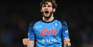 Кварацхелия се разбра с ПСЖ