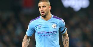  Врсалко наплюл Уокър след мача