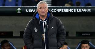 ЦСКА води преговори с Дан Петреску за треньорския поаст