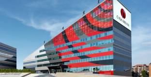 Милан уволни Фасоне и Юнхуан 