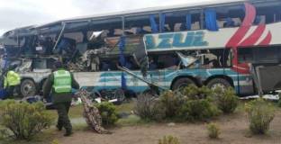 Трагедия в Боливия, 13 загинаха след пътен инцидент