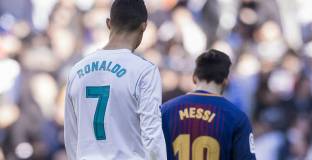 Йозил сравни Меси с Роналдо 