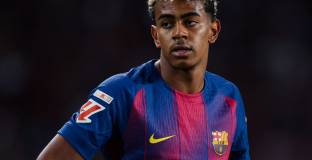 Ямал: Феновете са изключително важни