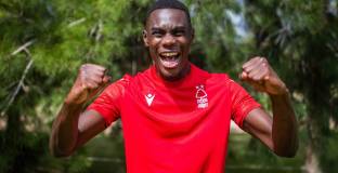  Нотингам с четвърто попълнение