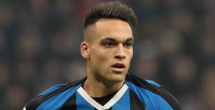 Челси иска да купи Лаутаро, Деклан Райс и Мартинес