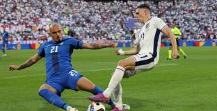 Без голове и без промяна в групата на Англия