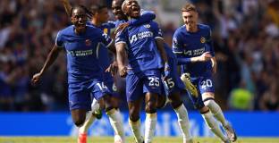 Челси взе шесто място с победа