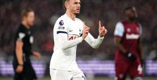 Уест Хем и Тотнъм равни