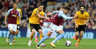 Астън Вила се върна в топ 4