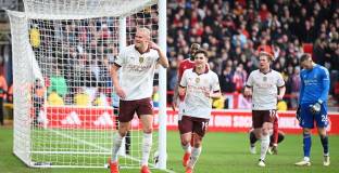 Ман Сити надви Форест въпреки трудностите