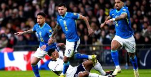 Бразилия с победа над Англия