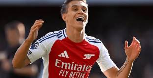 Тросар ще подпише нов договор с Арсенал