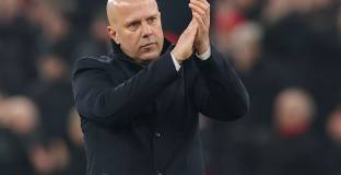 Сър Кени: Пристигането на Слот направи тази година специална