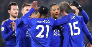 Варди се контузи, но Лестър вкара 4 на Уест Хем