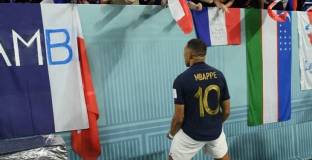 Левандовски предупреди Мбапе за маската