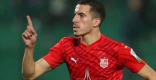 След дъжд качулка - Бурас най-сетне получи виза и подписва с Левски