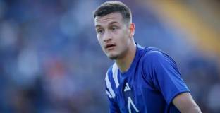 Левски се раздели с Галчев